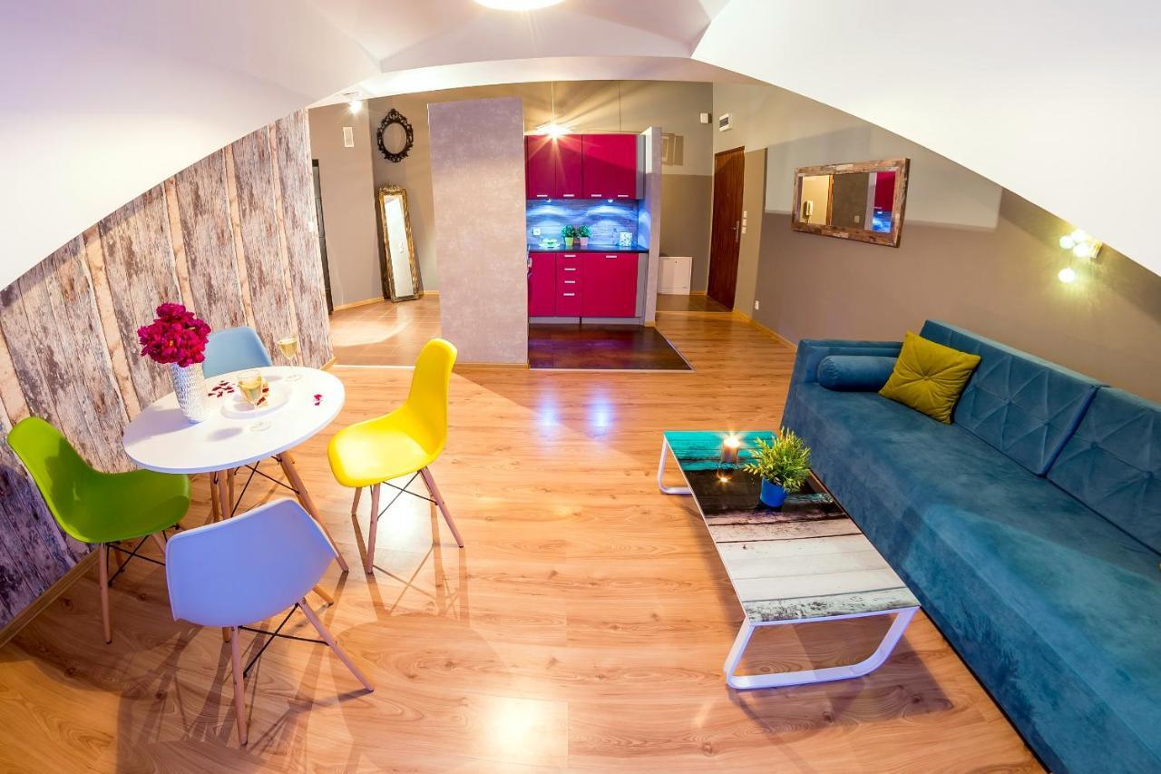 Style Apartment Next To Kazimierz And Old Town + Netflix クラクフ エクステリア 写真